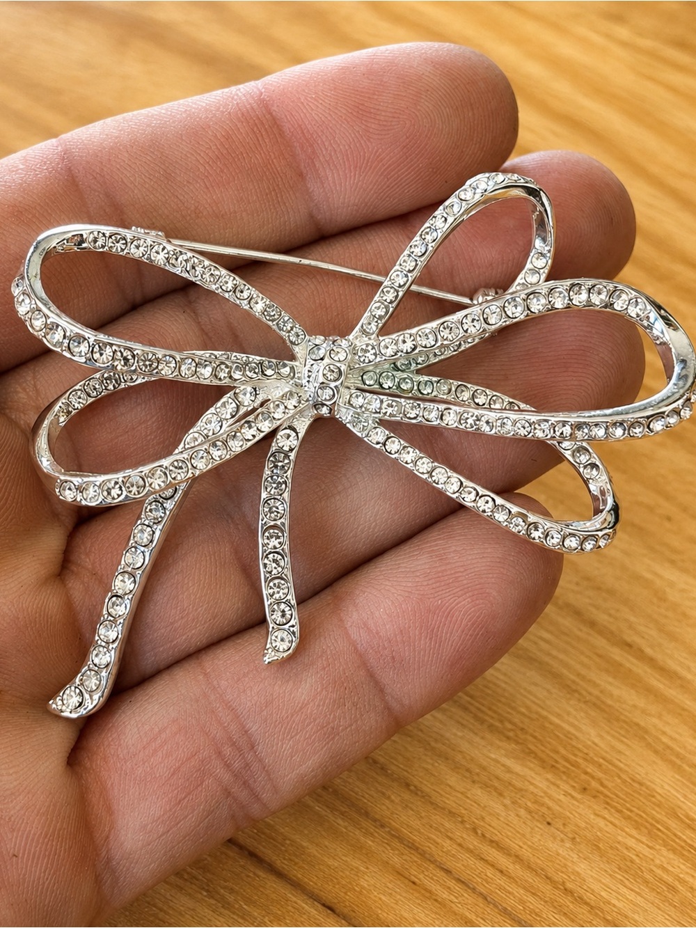 Anne Klein Silver Tone Pavé Rhinestone Bow Ribbon Brooch Pin 3 Inch